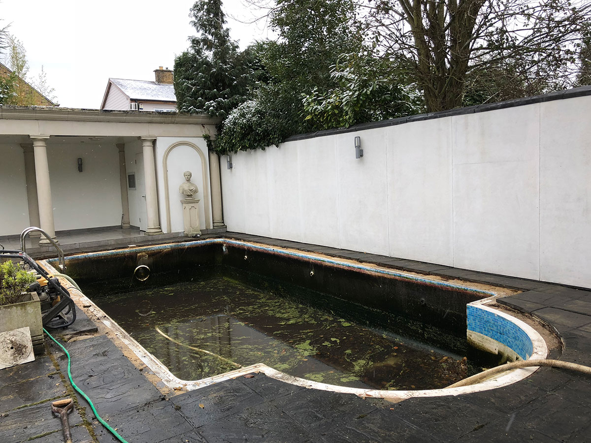 Swimming Pool Builder Essex Chingford Bespoke Swimming Pools South East England