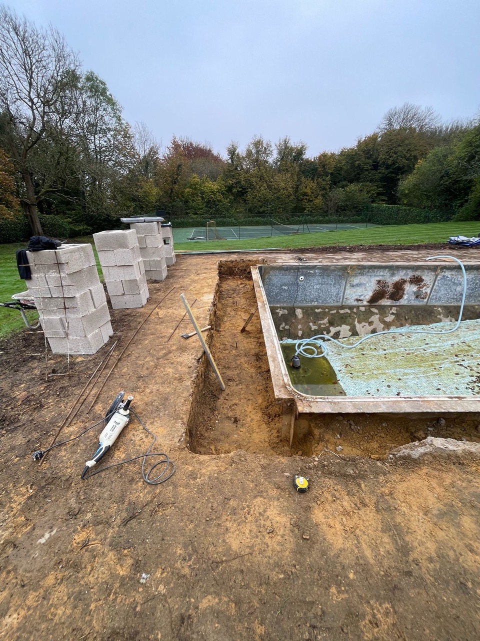 Outdoor Swimming Pool Refurbishment Wiltshire - Bespoke Swimming Pools